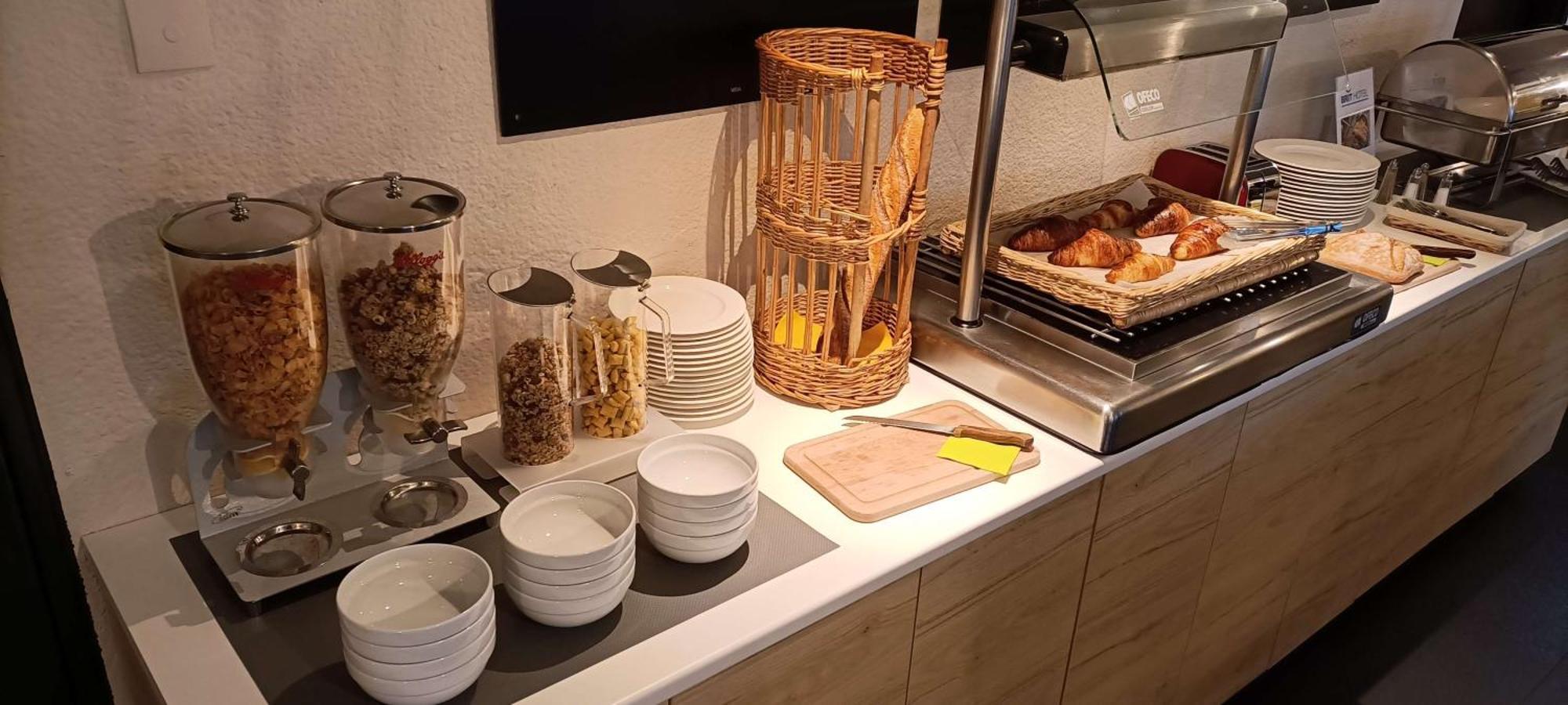Brit Hotel Caen Herouville מראה חיצוני תמונה