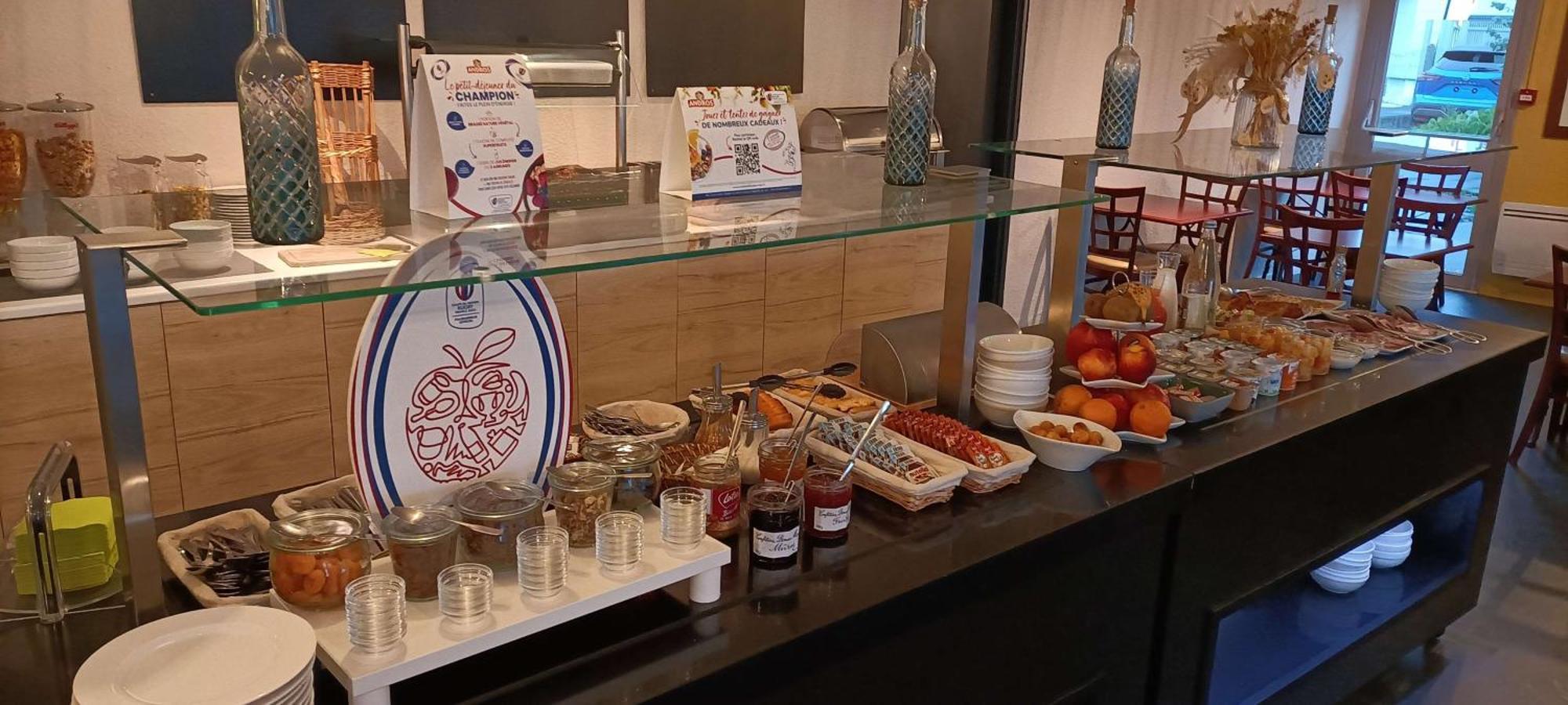 Brit Hotel Caen Herouville מראה חיצוני תמונה