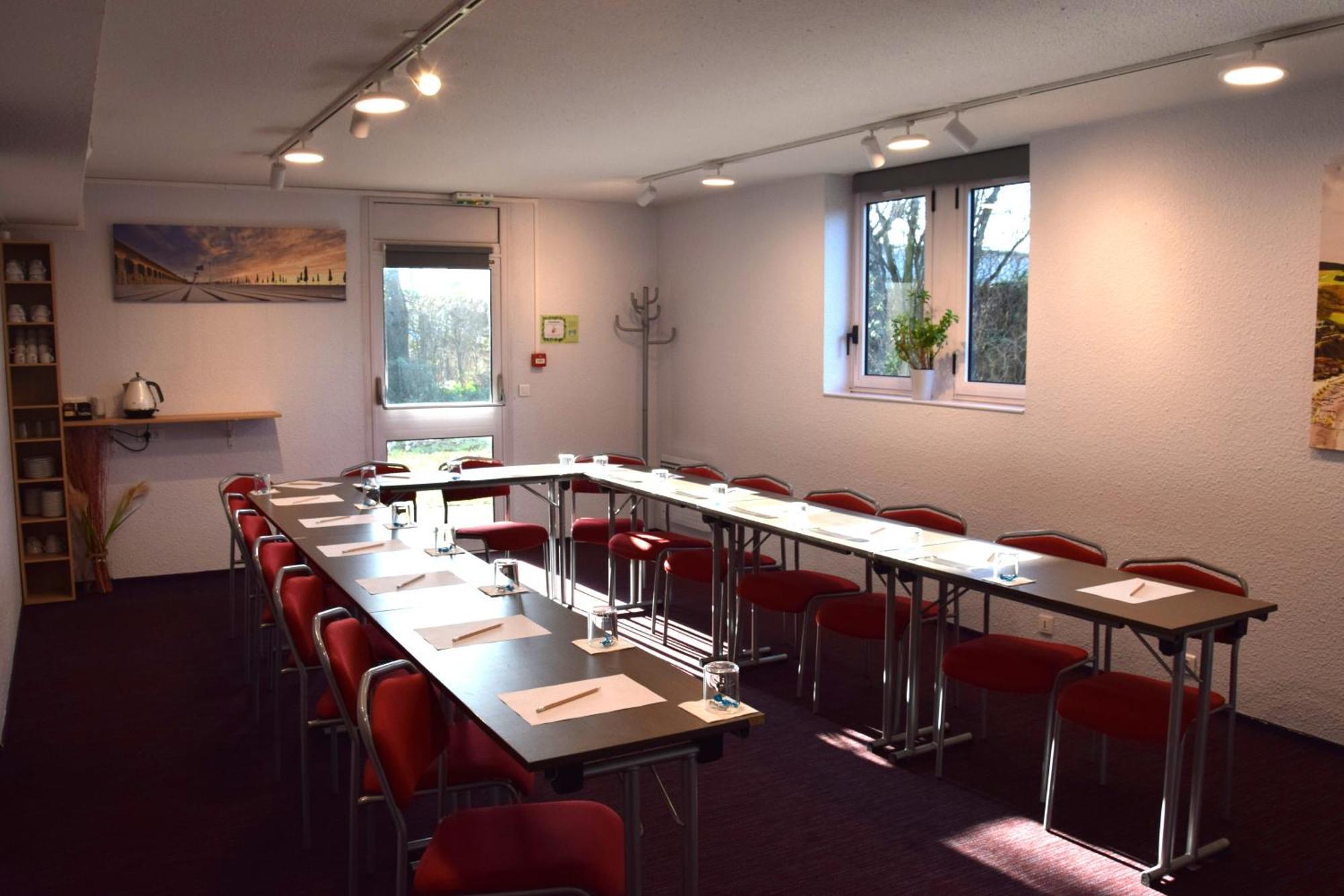 Brit Hotel Caen Herouville מראה חיצוני תמונה