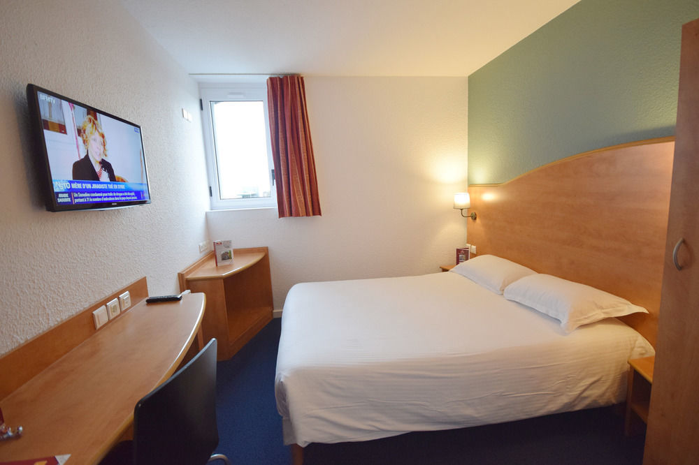 Brit Hotel Caen Herouville מראה חיצוני תמונה